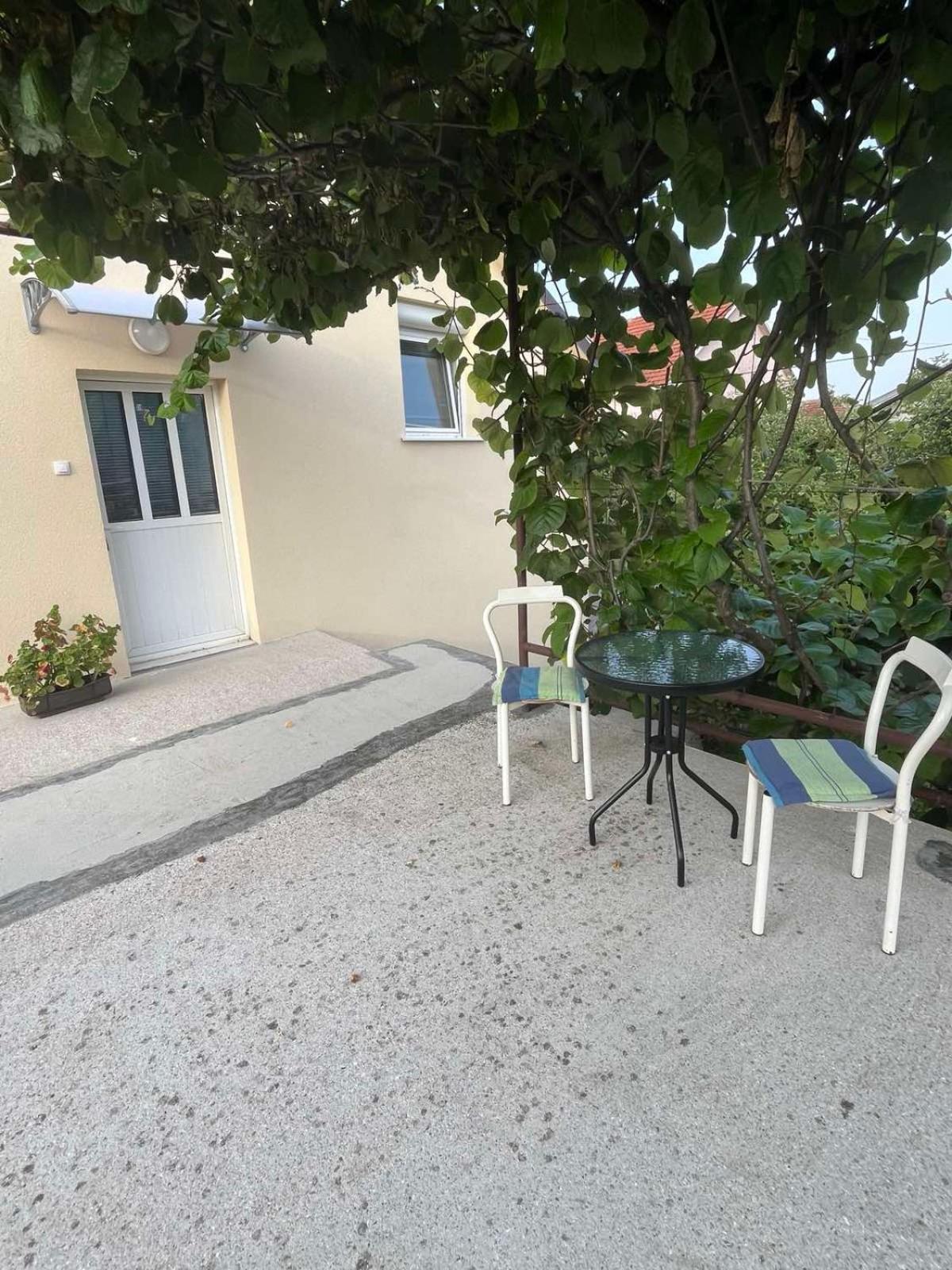 Apartman Mila i Kaja Nikšić Bagian luar foto
